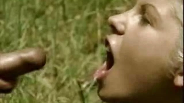 Tốt nhất khiêu dâm, không giấy đăng ký  Ariel chèn cô ấy ngón phim sec gai xinh khong che tay vào L. vì sự thủ dâm