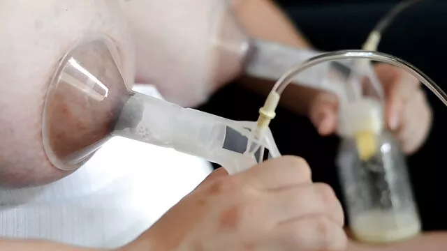 Tốt nhất khiêu dâm, không giấy đăng ký  Julia để cho sec vụng trộm người đấm bóp đàn ông quái mình